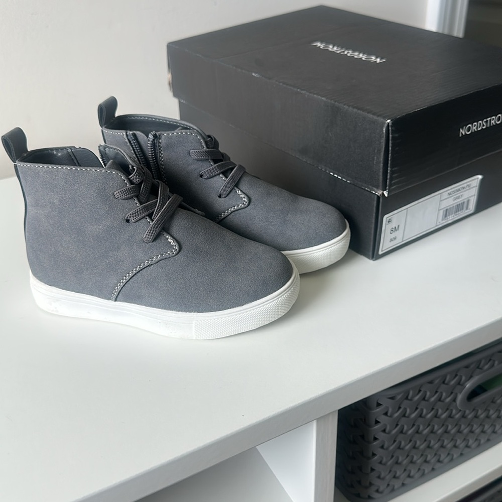 NIB Nordstrom Boots - Size 8 (toddler)